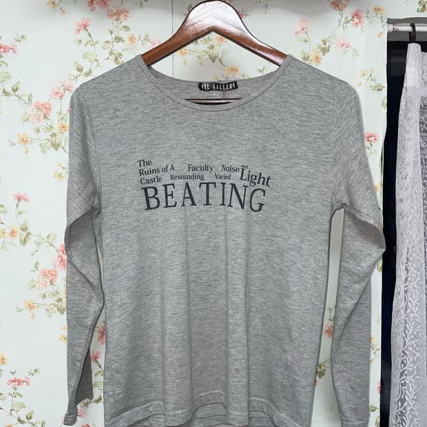 레터링 그레이 롱슬리브