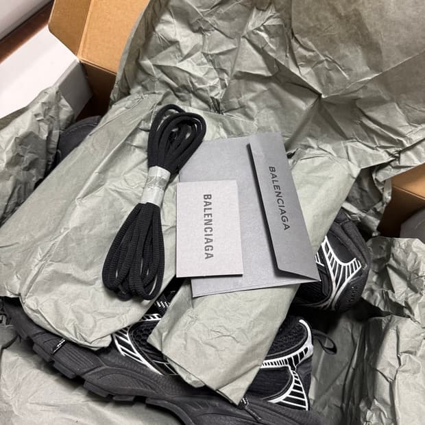 발렌시아가 3xl 블랙 44