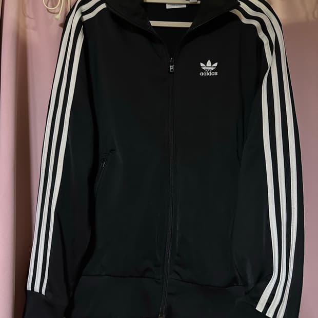 아디다스져지 아디다스 파이어버드 트랙탑 불꽃 져지 집업 아디다스블랙 M