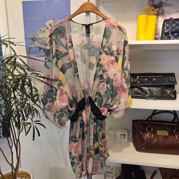 H&M 플라워 시스루 로브 가디건