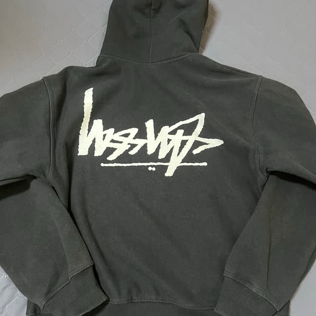 스투시 플립 후드집업