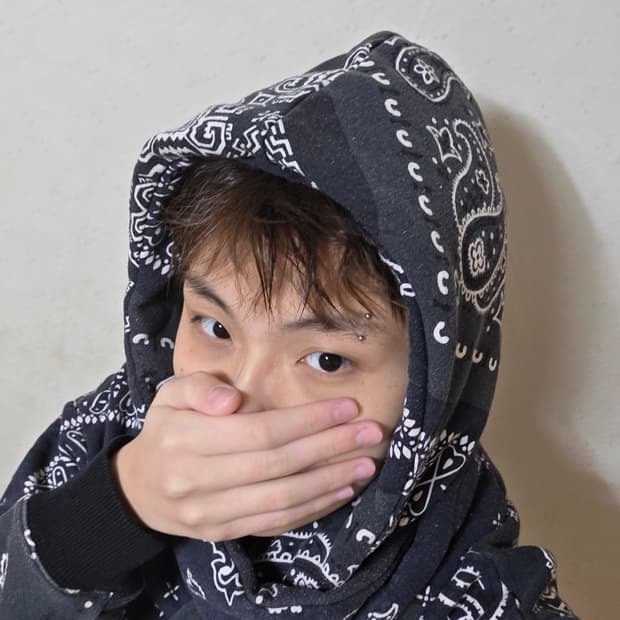 캐피탈 반다나 케사 후드 블랙