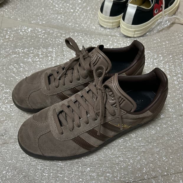 아디다스 가젤 스웨이드 브라운 240
