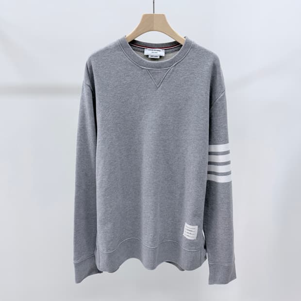 [S+급/7] 톰브라운 사선완장 맨투맨 그레이