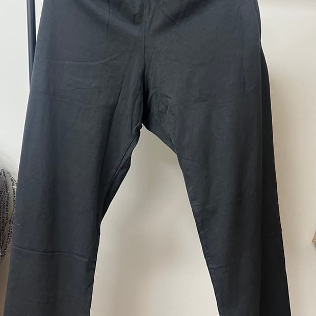 (새상품)이지갭 스웨트팬츠 블랙 L