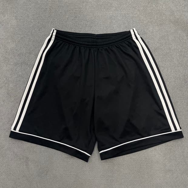 100 아디다스 삼선 반바지