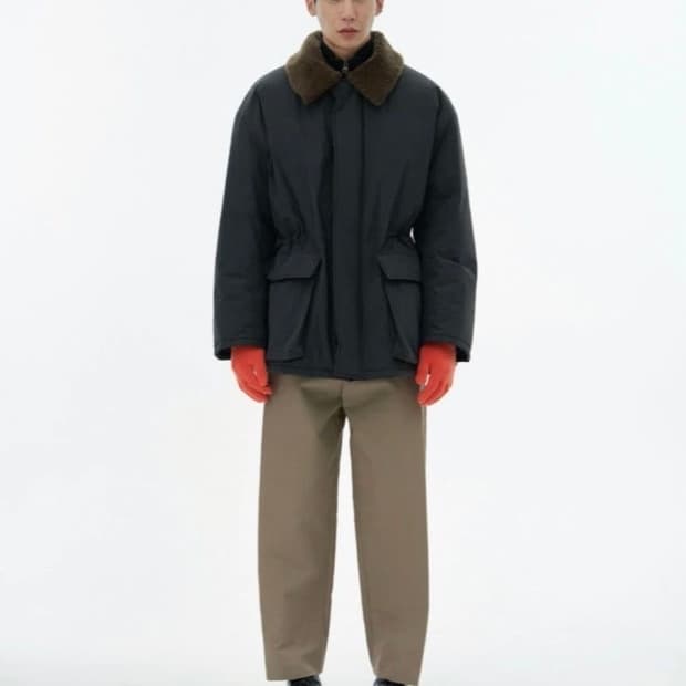 아모멘토 패디드 사파리 점퍼