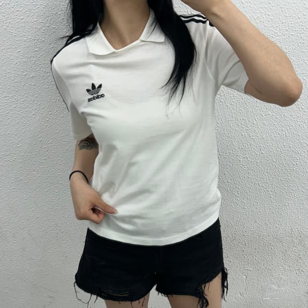 아디다스 블랙라인 화이트 카라 반팔 95