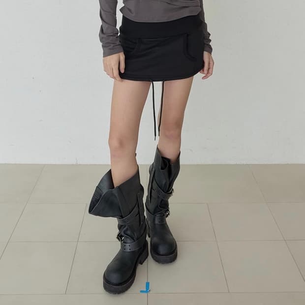 오데스 후디 파우치 스커트 블랙