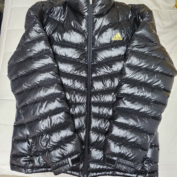아디다스 구스다운 경량패딩 XL