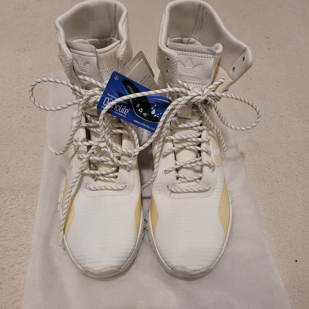 아디다스 BY3007 운동화 250