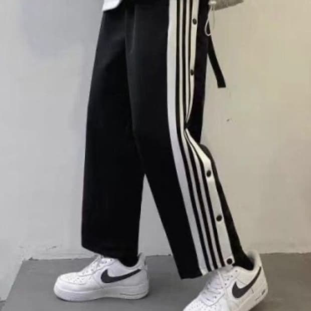 아디다스 삼선 옆트임 똑딱이 트레이닝팬츠