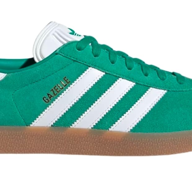 아디다스 가젤 코트 그린 클라우드 화이트 팝니다.