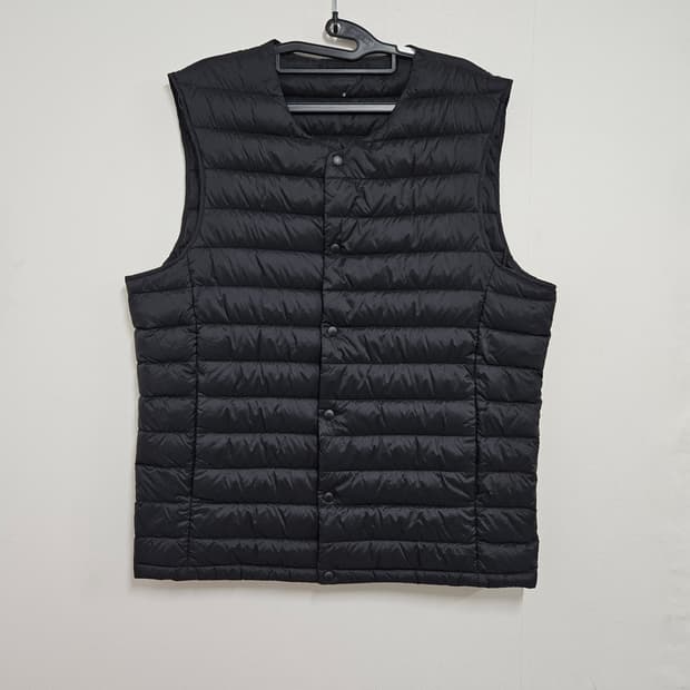 무신사스탠다드 경량 패딩 베스트 조끼 XL 105