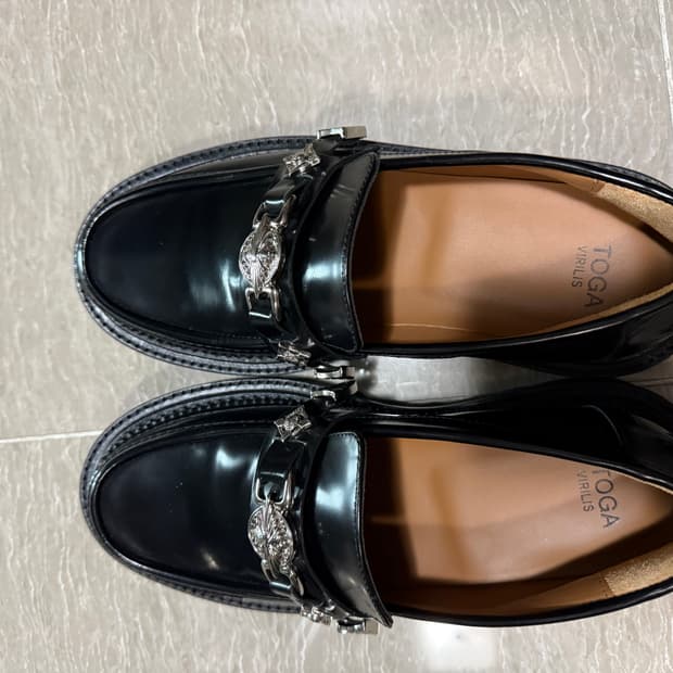 토가 비릴리스 AJ826 폴리도 블랙 