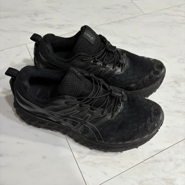 아식스 트라부코 맥스 블랙 265