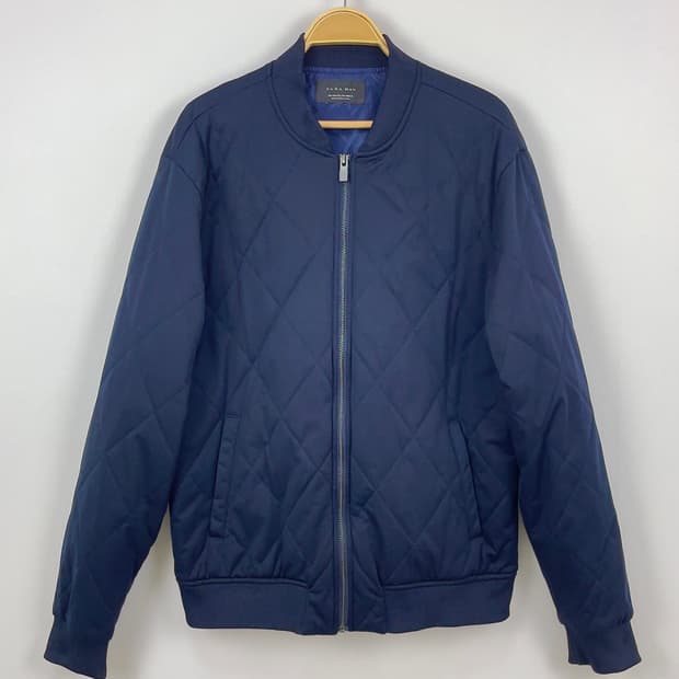 ZARA MAN 네이비 퀼팅 점퍼