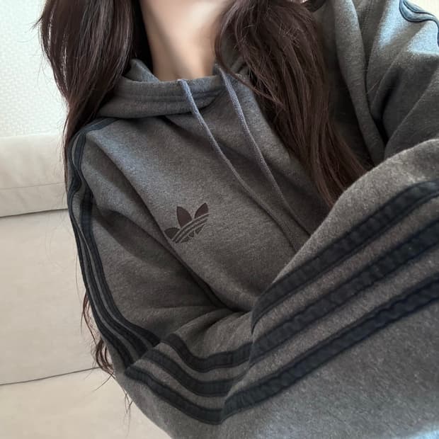 아디다스 차콜 블랙 삼선 후드티