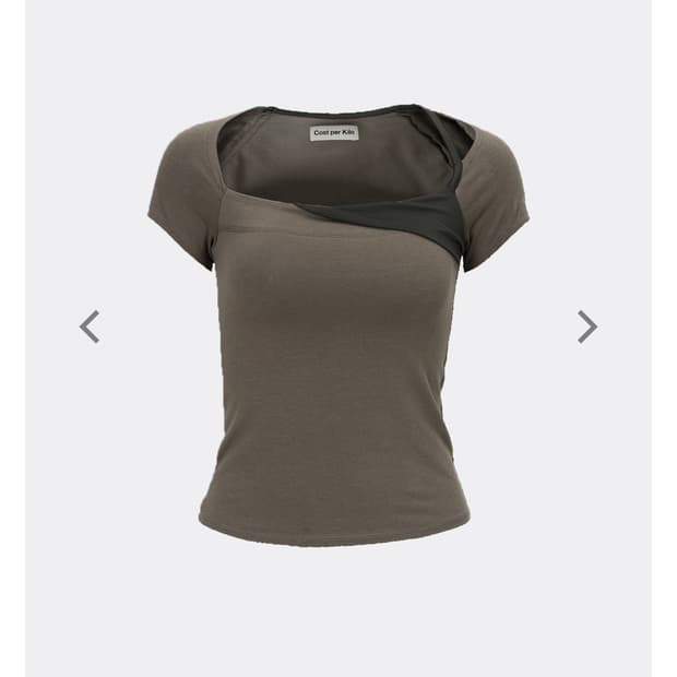 코스트퍼킬로 SQUARE NECK S/S T-SHIRT-KHAKI 구해요