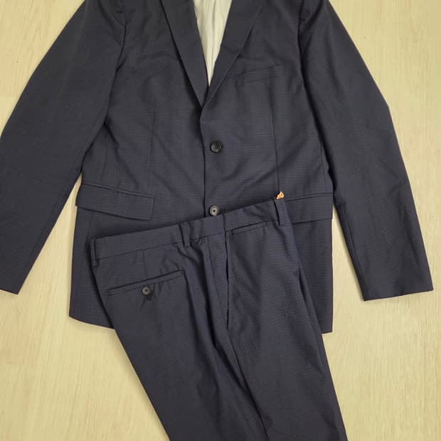 띠어리 슈트 잔체크 네이비