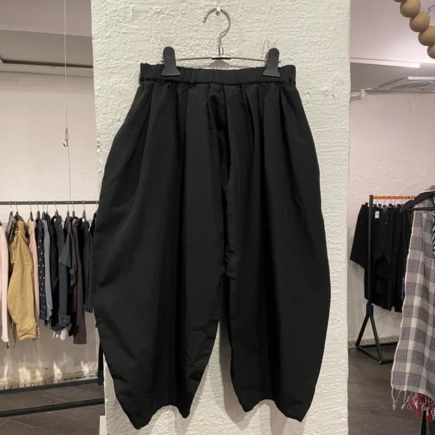 꼼데가르송 벌룬 팬츠