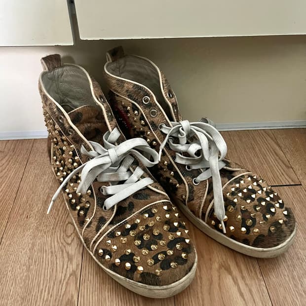 크리스찬 루부탱 레오파드 하이탑 295