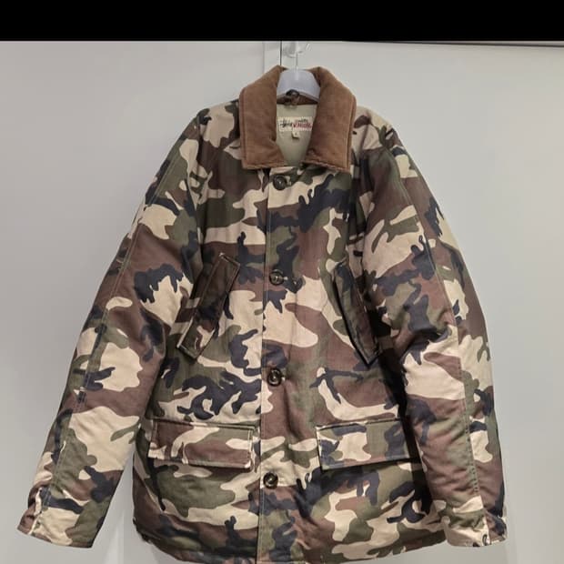 스투시X데님 티어스 다운패딩