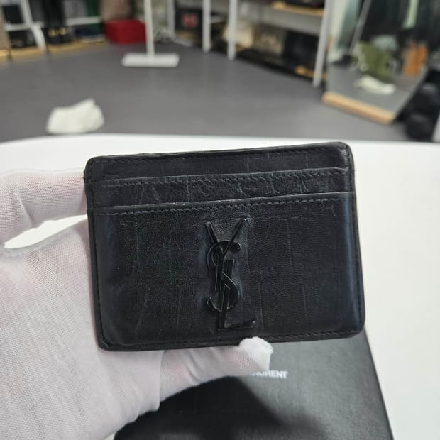 [40%할인] 입생로랑 크로커다일 카드지갑