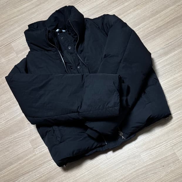 노이어 크롭 레이어드 푸퍼 재킷 블랙