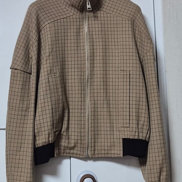 Jw앤더슨 해링턴 봄버 자켓