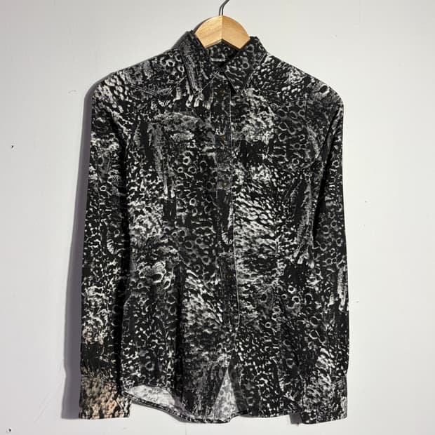 디젤 빈티지 애니멀 패턴 블랙 & 그레이 셔츠 (무료배송)