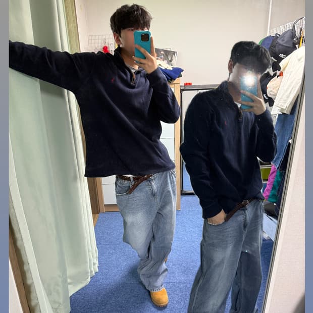 폴로 반집업 니트