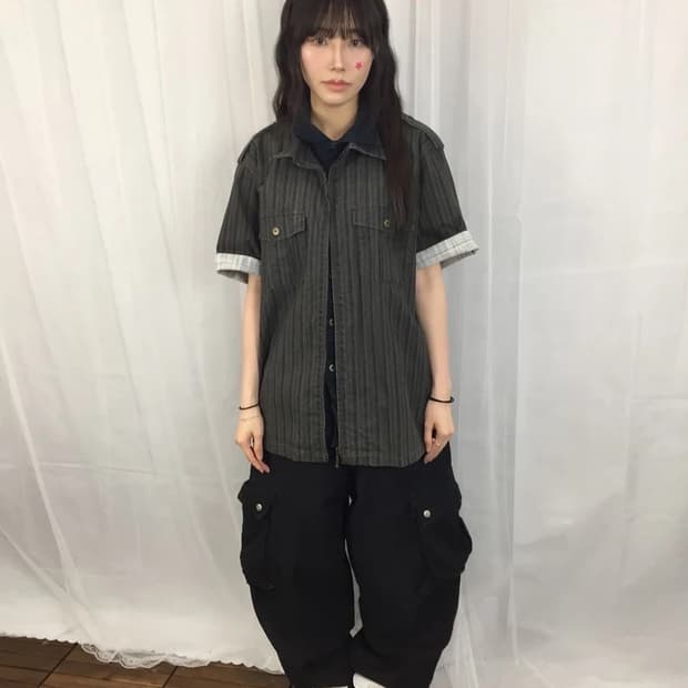 Create Barefoot Zip Work Shirt