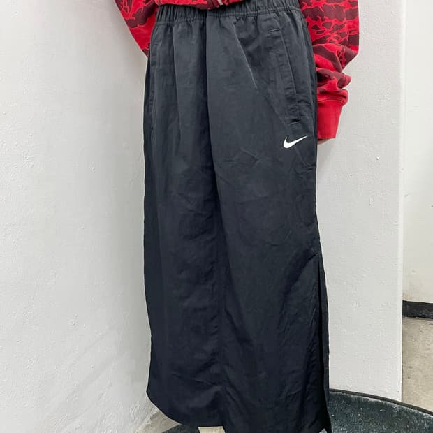 나이키 스우시 우븐 스커트