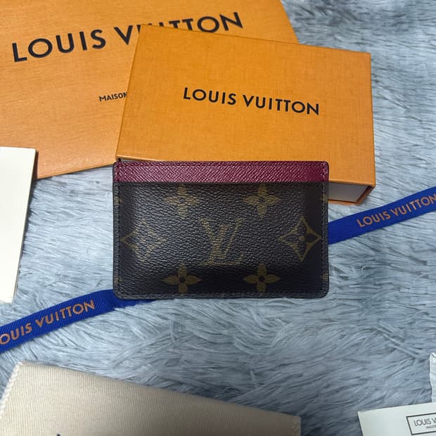 루이비통 모노그램 카드지갑 푸시아