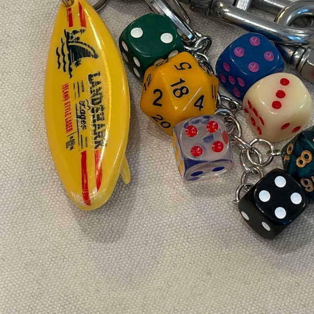 🎲 서프 다이스 멀티 키링