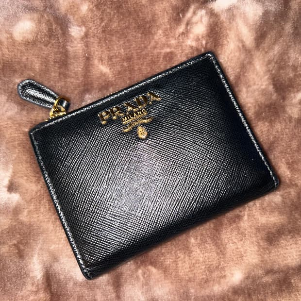 프라다 사피아노 반지갑 (정품)