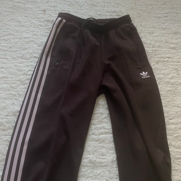 아디다스 트랙팬츠 팔아요