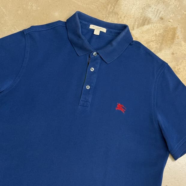 L 버버리 블루 카라 반팔 티셔츠
