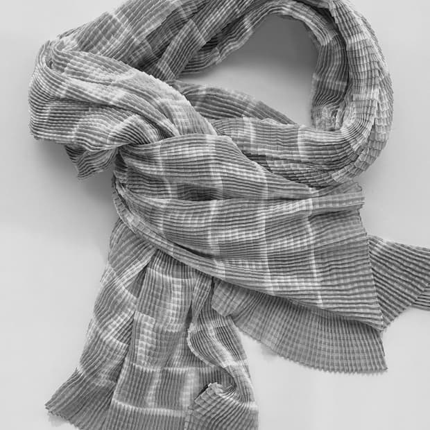 알마니 꼴레지오니 플리츠 스카프