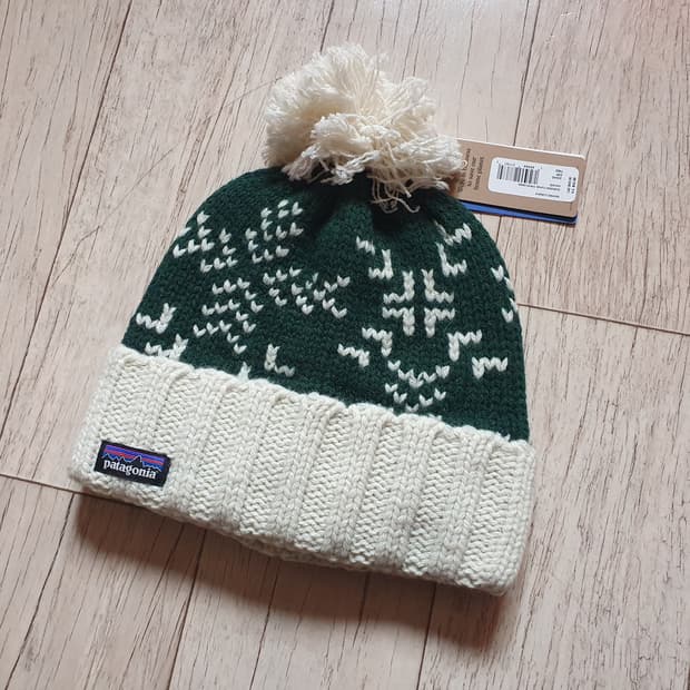 (새상품)파타고니아 방울 스노우벨 비니 