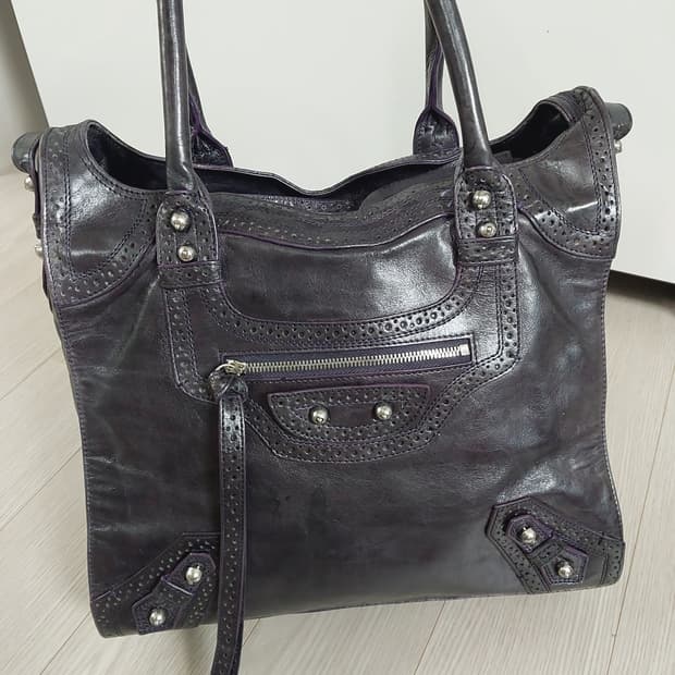 발렌시아가 클래식 시티백 정품 !!!