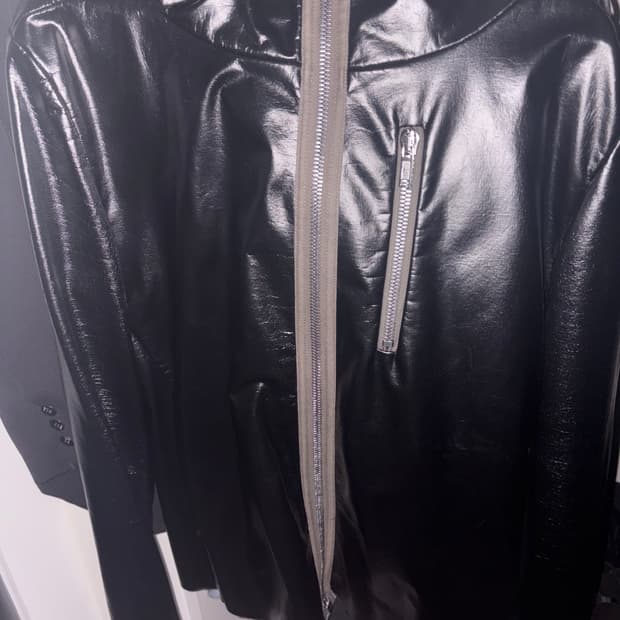 릭오웬스 김프 러버 자켓 48사이즈