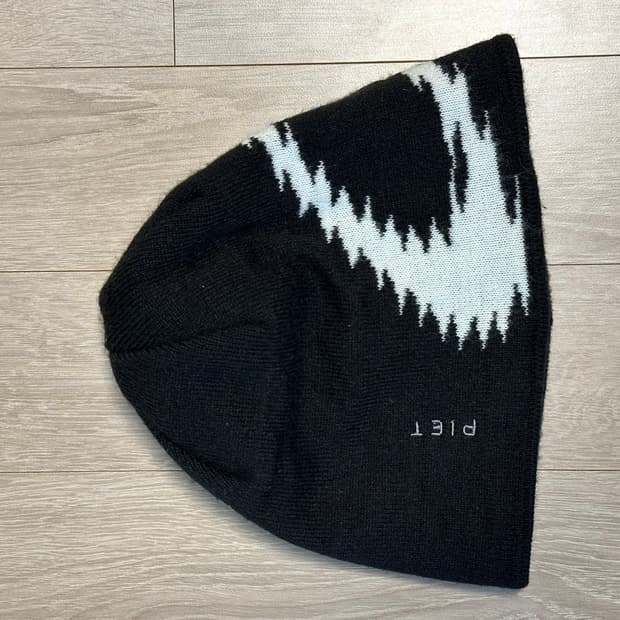 오클리 피에트 스태틱 비니 블랙