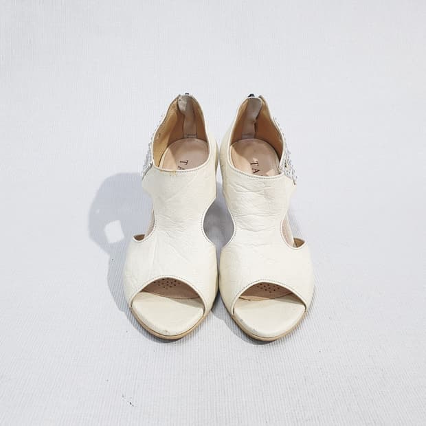 탠디 TANDY 펌프스 토오픈힐 240