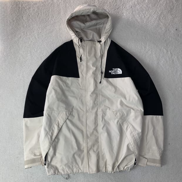 노스페이스 드라이벤트 바람막이 