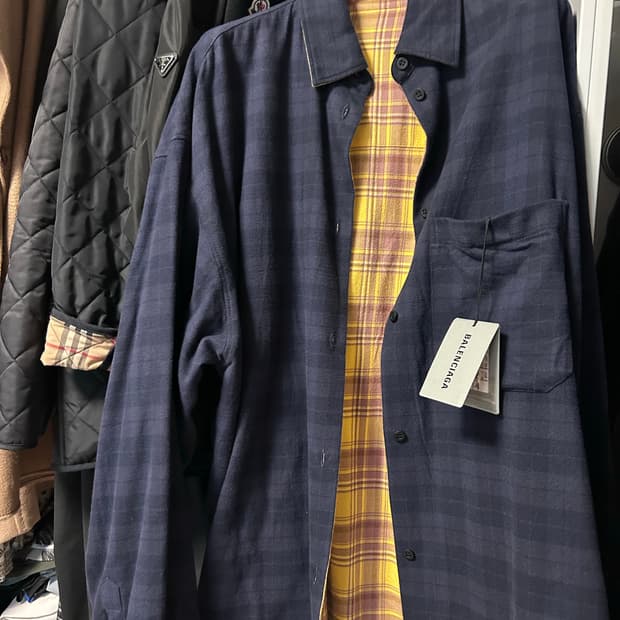 발렌시아가 리버시빌 플란넬셔츠 M 새상품