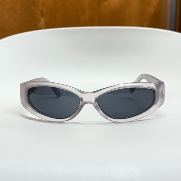 y2k 무드 반투명 선글라스