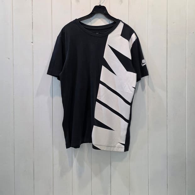 나이키 반팔티 "NIKE"