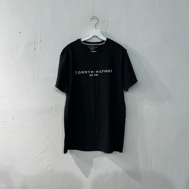 타미힐피거 반팔티 M